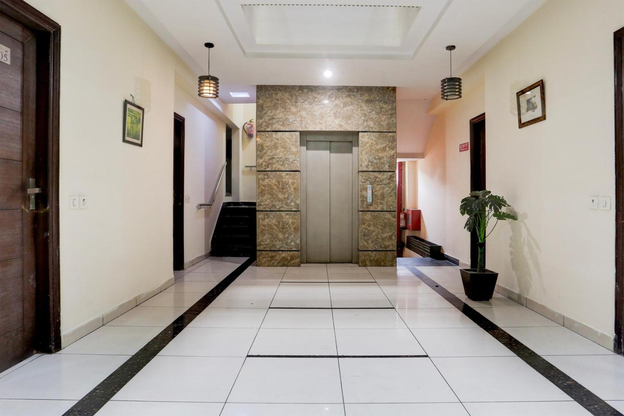 فندق Super Collection O Railway Station Road Near Clock Tower لوديانا المظهر الخارجي الصورة
