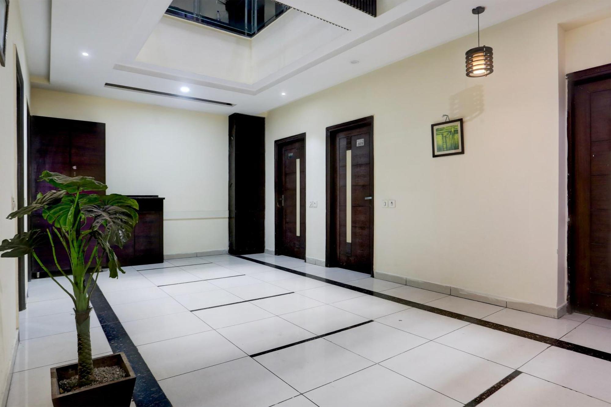 فندق Super Collection O Railway Station Road Near Clock Tower لوديانا المظهر الخارجي الصورة